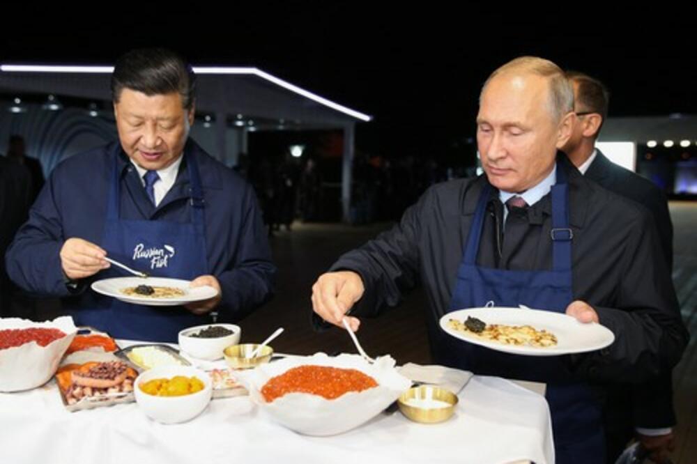 ŠOKIRAĆE VAS PUTINOVO OMILJENO JELO: Isplivalo ono što je ruski predsednik DRŽAO U TAJNOSTI