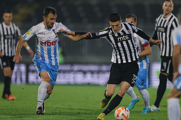 NOVI ŠOK U HUMSKOJ! Spartak PONIZIO Partizan pred malobrojnim navijačima! (FOTO)