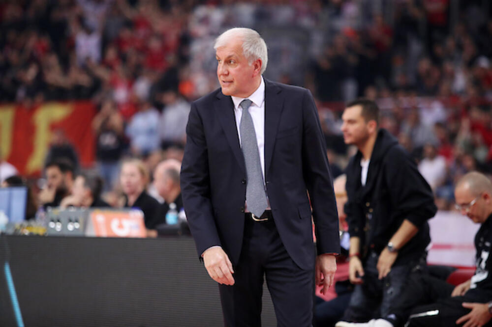 OBRADOVIĆ ZAGONETAN POSLE PORAZA U PIREJU: Glasine su glasine, a da li je i ovo...