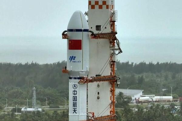 Tiijendžou 4 napustio svemirsku stanicu, dolazi Tijendžou 5