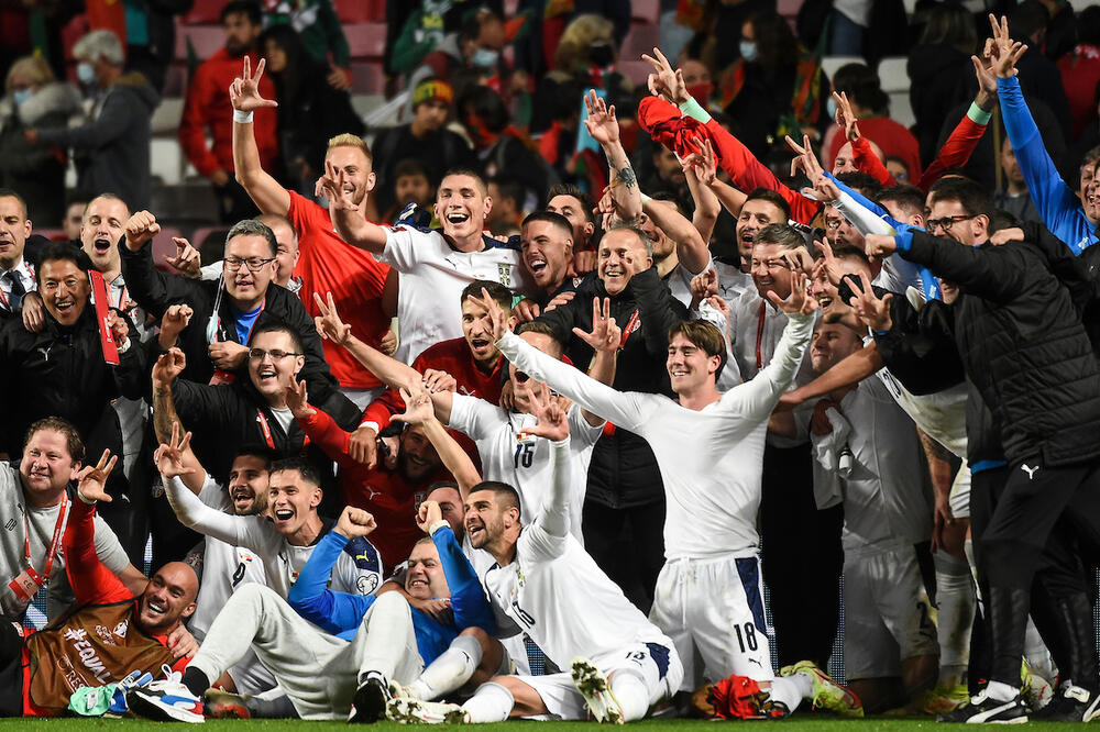 ON SE U POSLEDNJI ČAS NAMETNUO PIKSIJU: Nije bio viđen u avionu za Katar, ali u novembru je VASKRSAO!