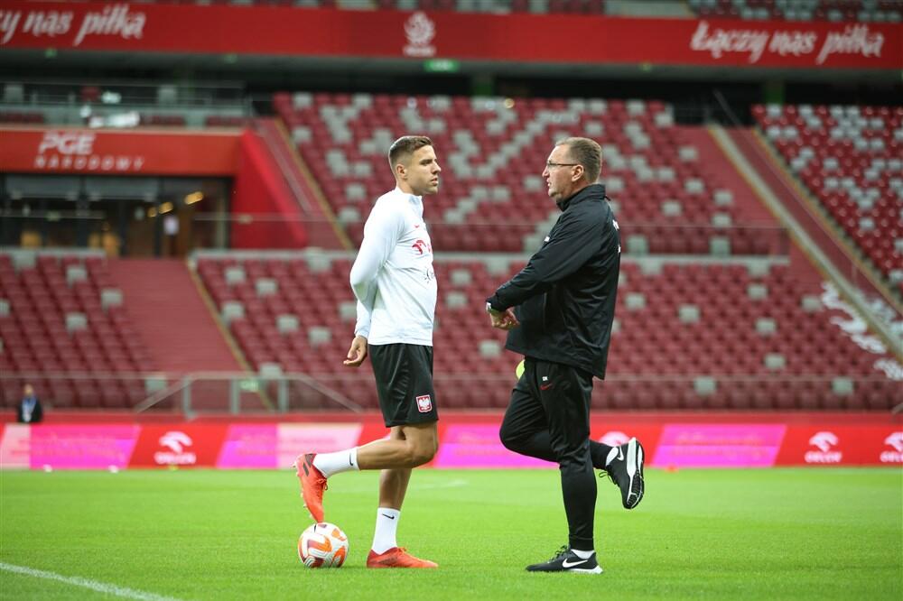 HITNA PROMENA PLANA! Poljska se našla pred čudnim problemom pred odlazak na Svetsko prvenstvo! (FOTO)