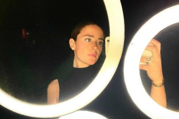 OVA LEPOTICA JE BAJDENOVA UNUKA: Evo koliko godina IMA, prava je BOMBA, a upecala je i MLAĐEG MUŠKARCA! (FOTO)