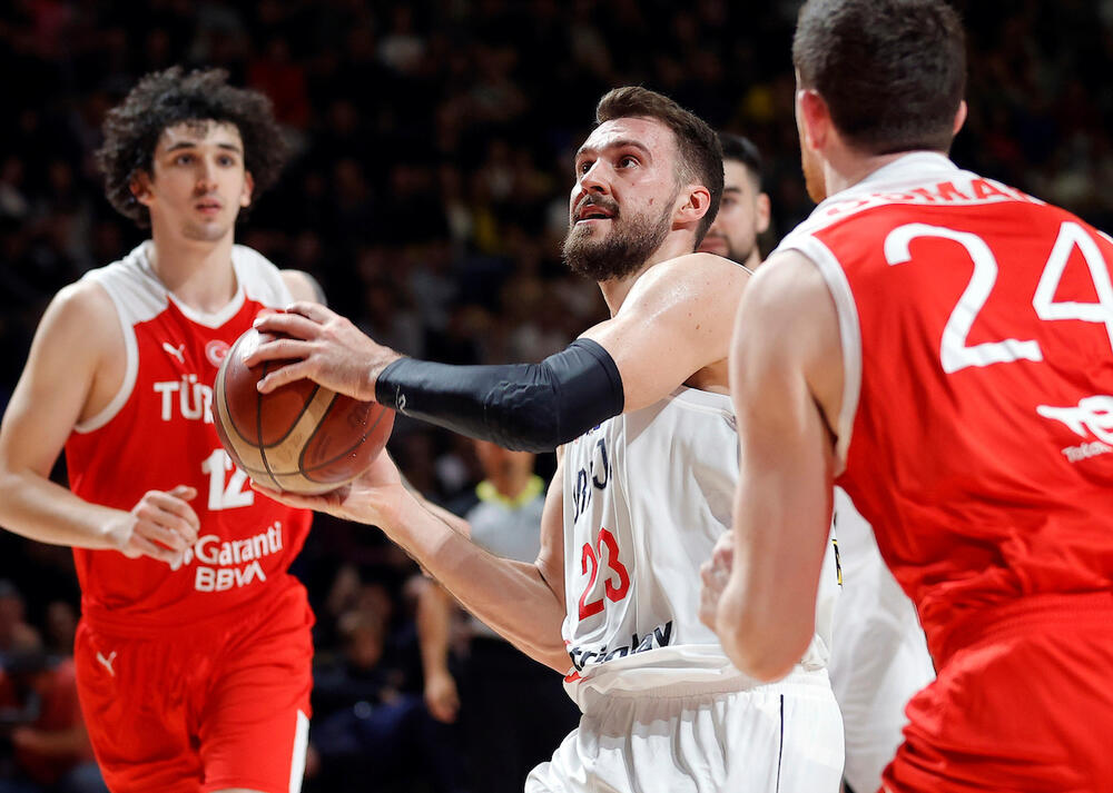 Marko Gudurić na utakmici Srbije i Turske