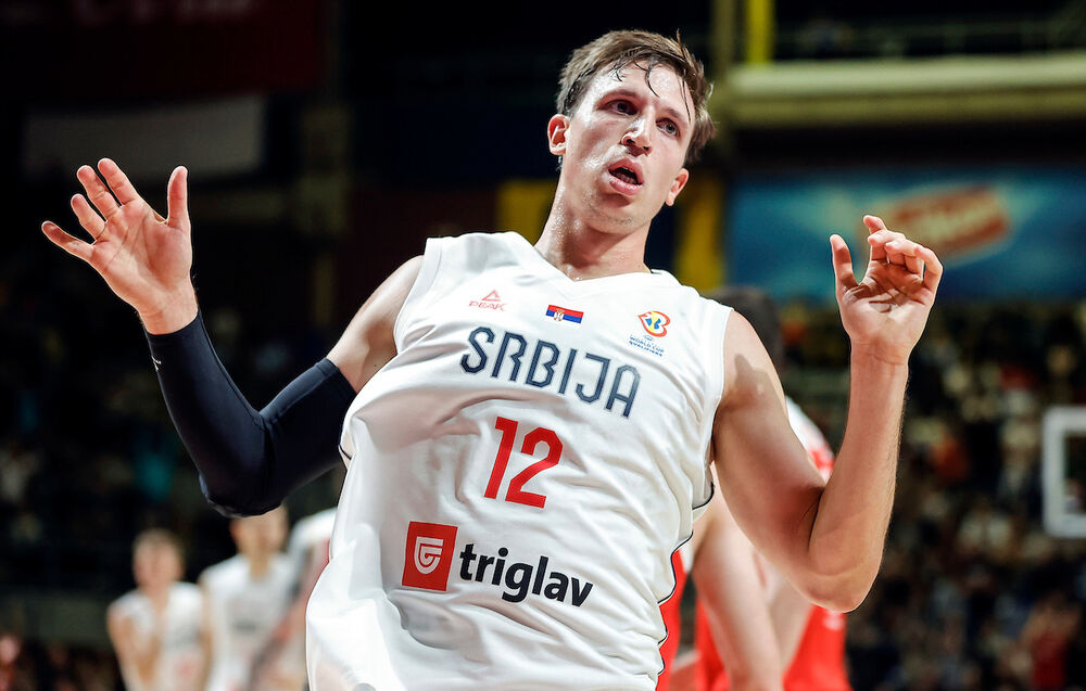 Aleksa Radanov, Sport, Košarka