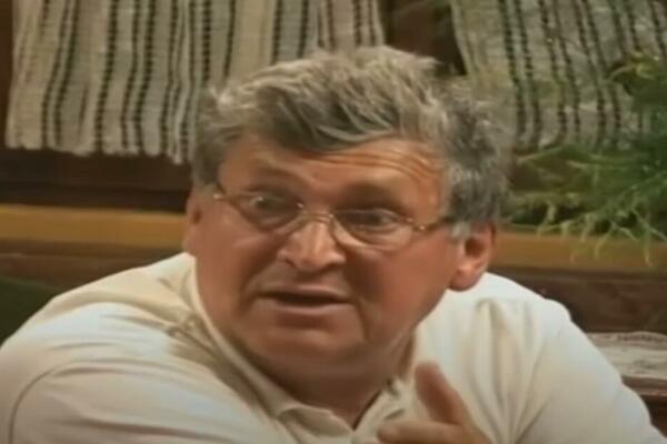 DA LI SE SEĆATE RAKE IZ FARME? Život mu je OBELEŽILA VELIKA TRAGEDIJA, a političar danas izgleda OVAKO