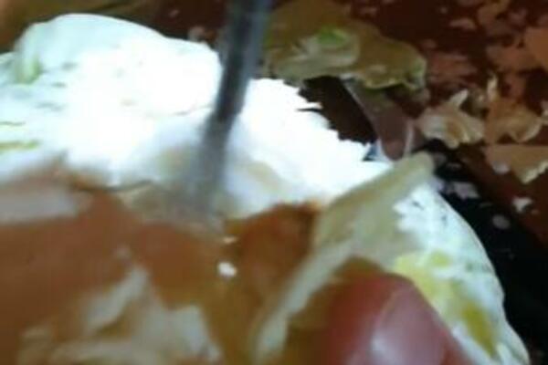 NIKADA VAM NE BI PALO NA PAMET OVO ŠTO RADI: Srbin na TikToku objasnio kako KISELI KUPUS, NEVIĐENO