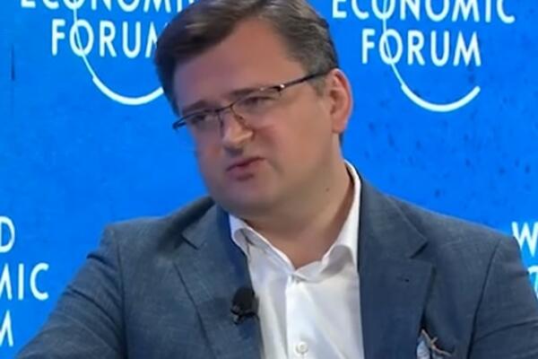 OGLASIO SE KULEBA: Nikad OŠTRIJI, "osuo PALJBU" po Rusiji! (FOTO)