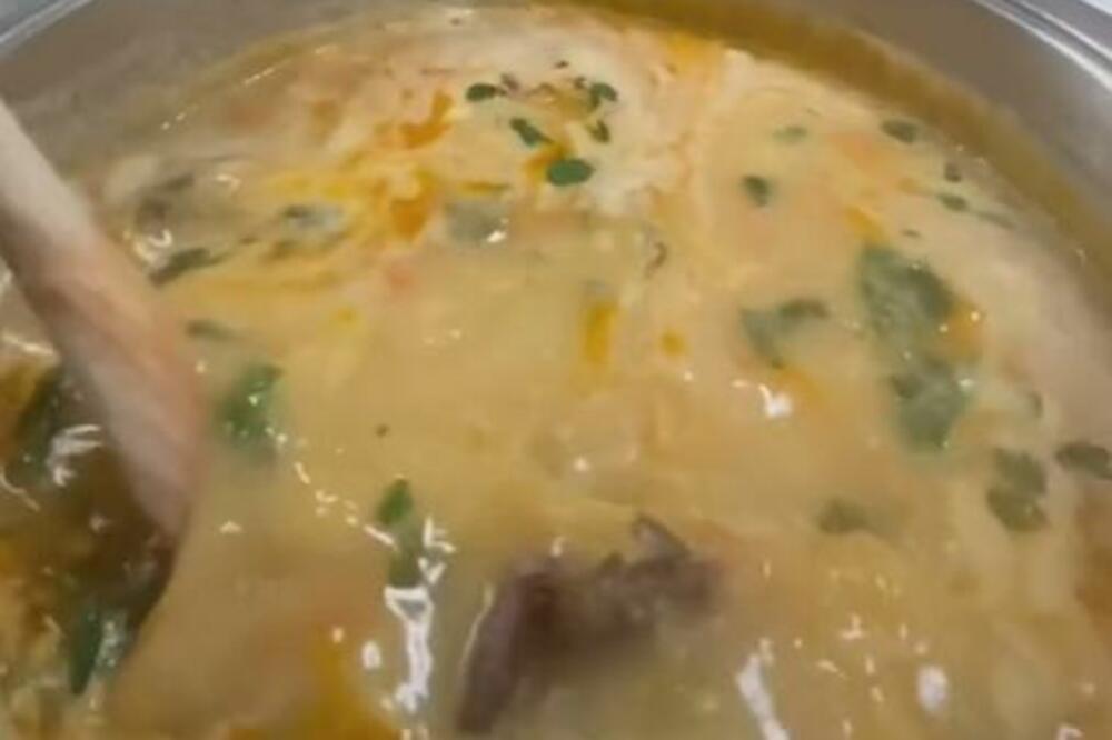 TURCI PASULJ NE MOGU DA ZAMISLE BEZ 1 SASTOJKA: Obavezno dodaju 2 KAŠIKE toga, naše DOMAĆICE će odlepiti za UKUSOM