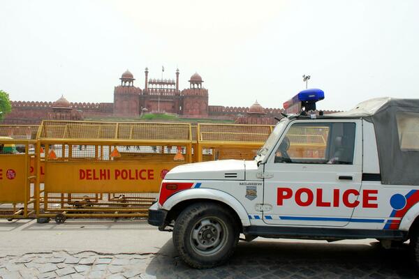 Horor u Indiji: U sudaru autobusa i motocikla poginulo najmanje 25 ljudi