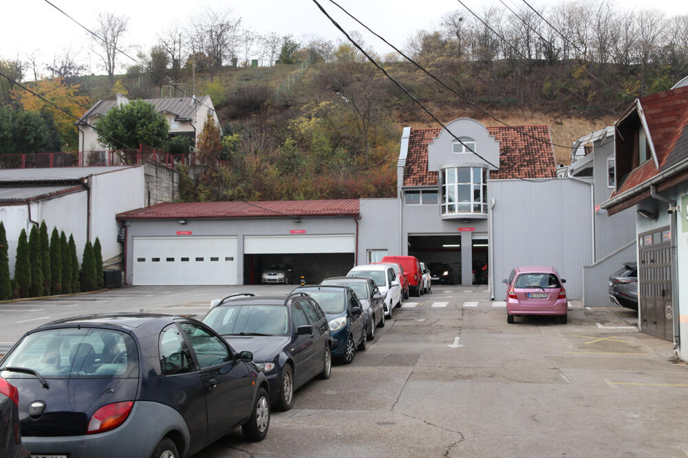 Auto-servis 'Macura'