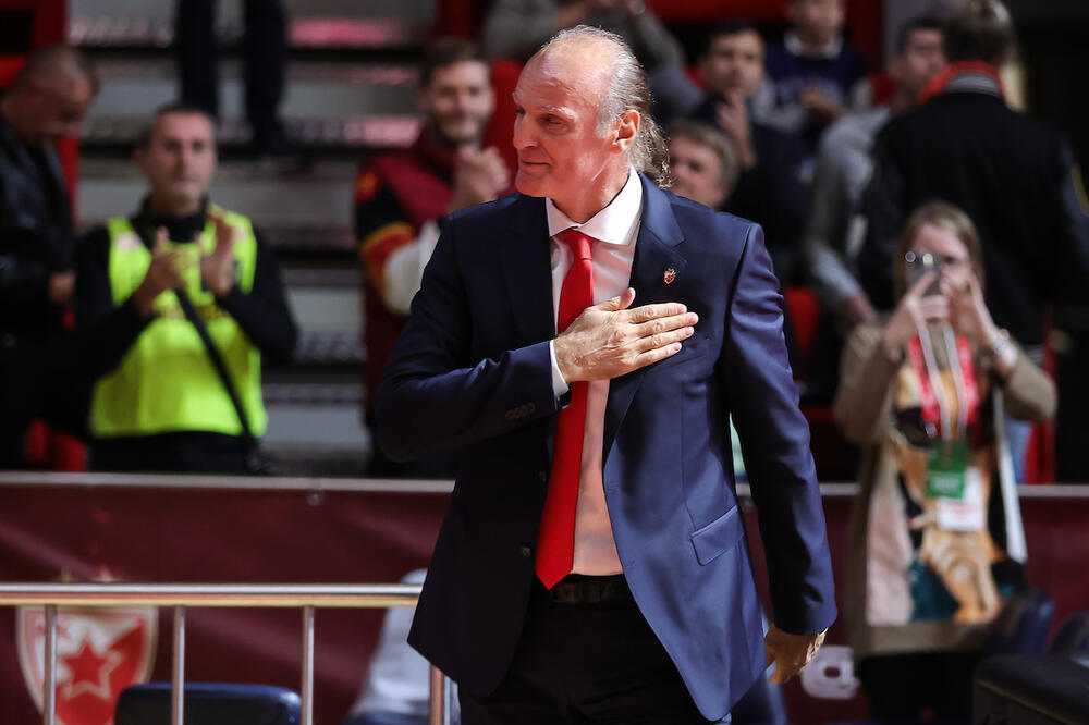 IVANOVIĆ SPAJA "TVIN TAUERSE" U ZVEZDI?! Crveno-beli prave moćnu centarsku liniju (VIDEO/FOTO)