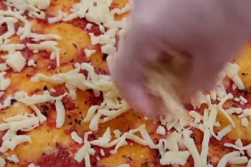 NAJBOLJI RECEPT ZA SAVRŠENO TESTO ZA PICU KOJE SVAKOME USPEVA IZ PRVE: Hrskava korica, a sredina nikad MEKŠA