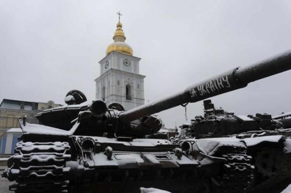 EKSPLOZIJE U KIJEVU I POSLEDNJEG DANA 2022. GODINE: Ima mrtvih!