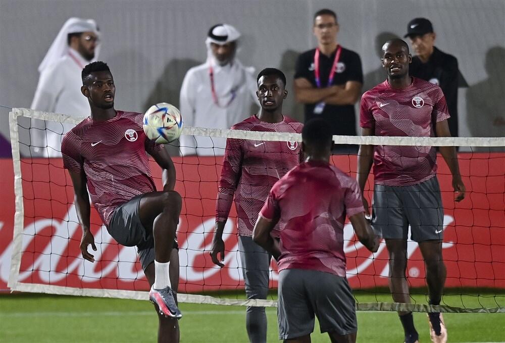 Svetsko prvenstvo u Kataru, Fudbalska reprezentacija Katara