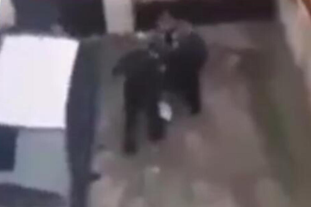 SNIMAK IZ SARAJEVA ŠOKIRAO REGION! Lopovi uhvaćeni NA KROVU, a onda je usledila MAKLJAŽA (VIDEO)