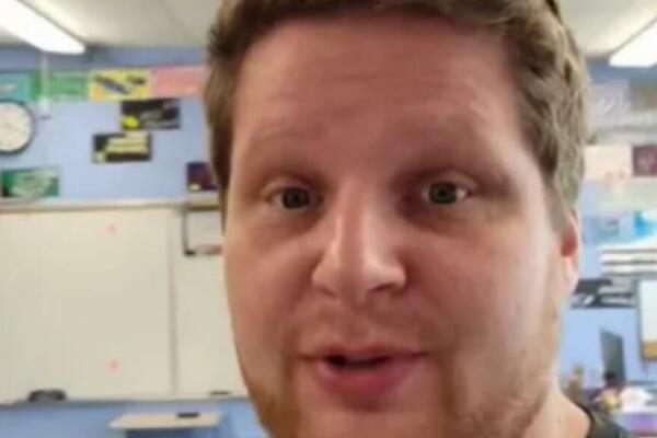 UČITELJ JAVNO OBJAVIO BIZARNE ZAHTEVE RODITELJA: Ljudi u ŠOKU odmahuju GLAVOM!