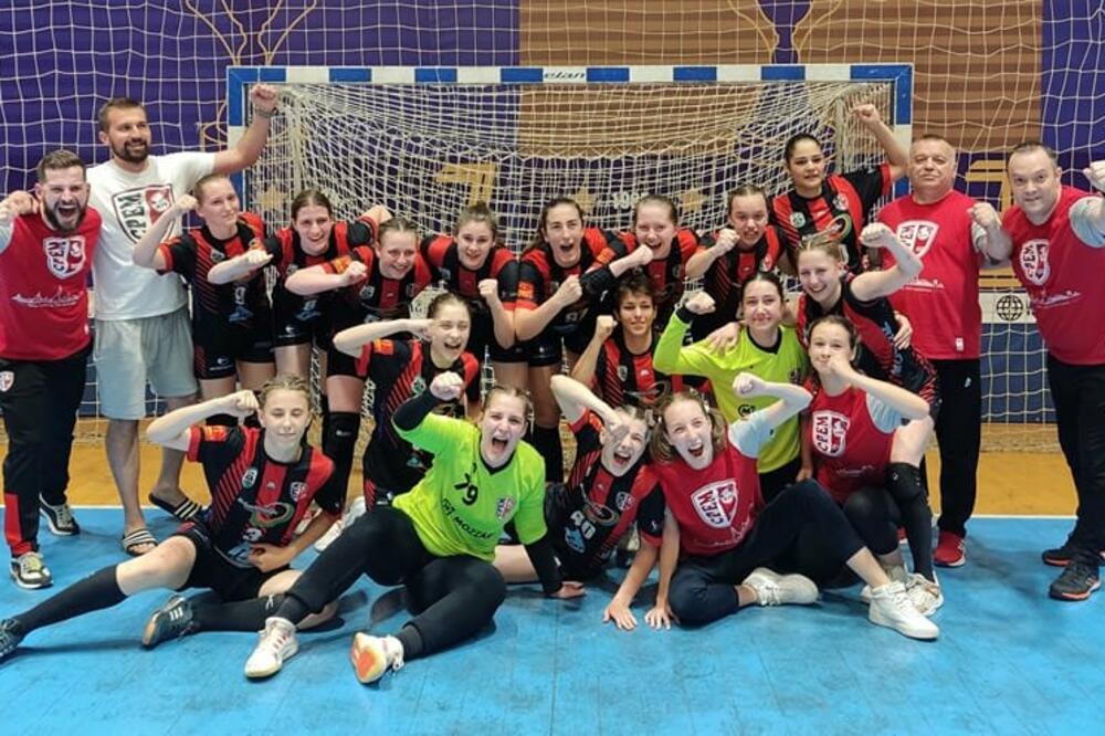 RUKOMETAŠICE ŽRK "SREM" BILE SU OVOGODIŠNJE PRVAKINJE: Ovo je njihov put do uspeha!