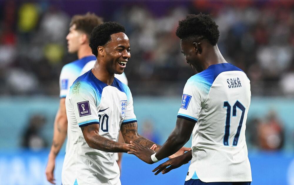 Radost Sterlinga i Sake