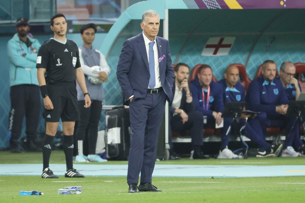 "NEMATE POJMA ŠTA MOMCI PREŽIVLJAVAJU VAN TERENA"! Selektor Irana oštar prema "učiteljima i moralistima"