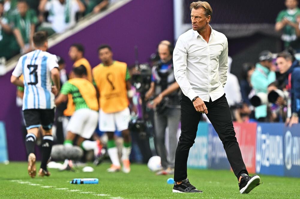 ŠOK: Srušio je Argentinu na Mundijalu, a sada seda na klupu ŽENSKE reprezentacije!