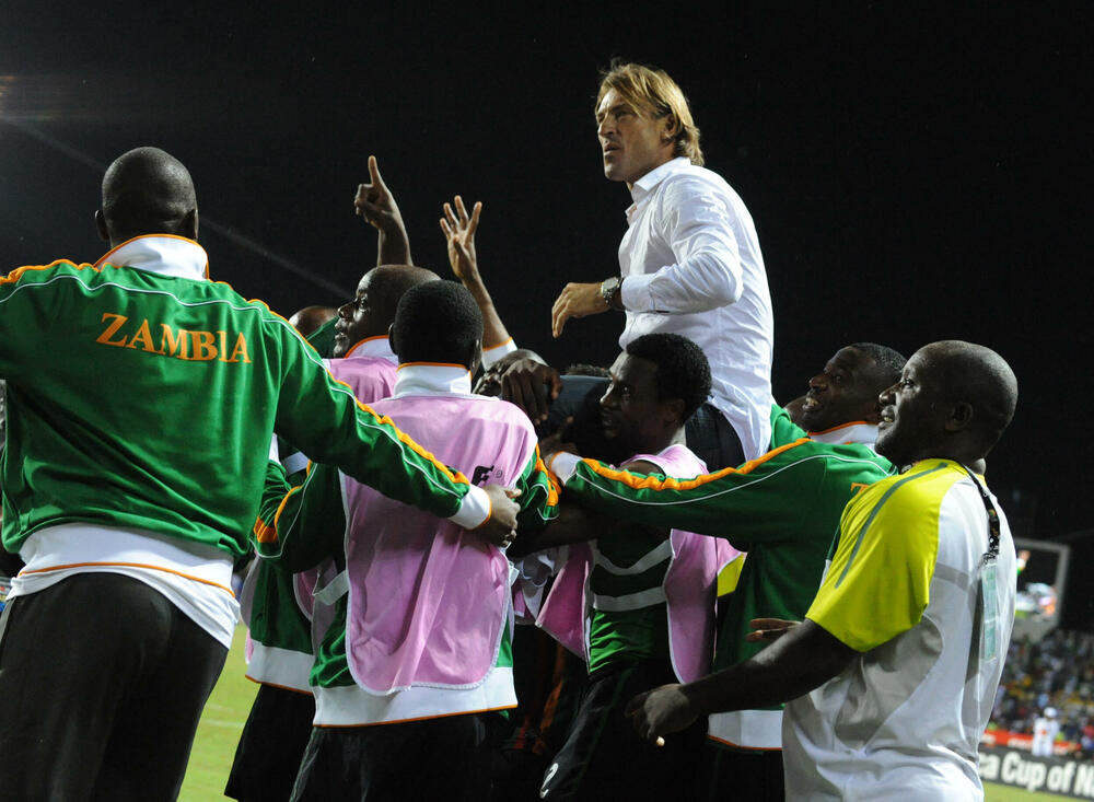 Radost sa fudbalerima Zambije