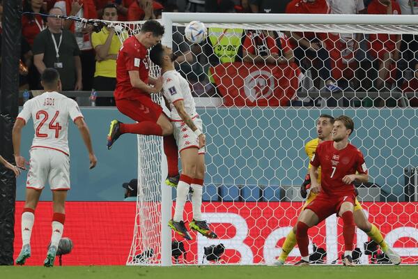 ŠTA JE PROMAŠIO KORNELIJUS... Remi Danske i Tunisa, prvi BEZ GOLOVA na Svetskom prvenstvu (VIDEO)