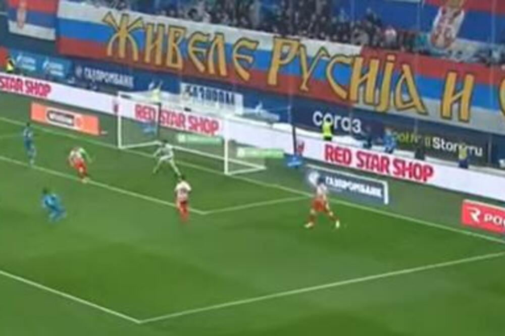 "ŽIVELE RUSIJA I SRBIJA": Ćirilični transparent navijača Zenita dug 60 metara obeležio duel sa Zvezdom! (VIDEO)