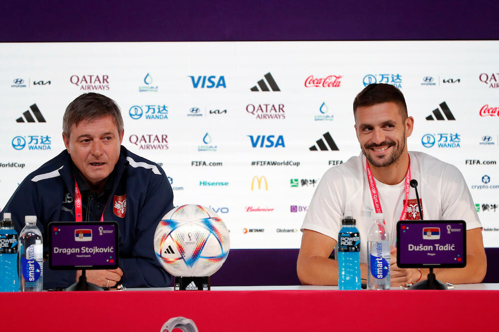 TADIĆ O JUBILARNOM 100. NASTUPU: "Ne znači mi ništa!" PIKSI: "Da nam plati koliko ga trpimo!"