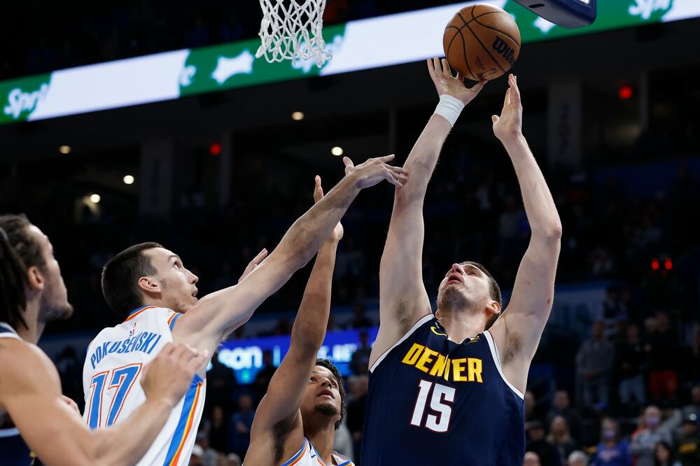 POKUŠEVSKI KAO DUH PORED JOKIĆA: Centar Denvera ga je jednim potezom ostavio u prašini!