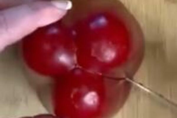 NAMAZ OD PAPRIKE KAKAV NIKADA NISTE PROBALI: Rapsodija ukus, probajte MUHAMARU (RECEPT)