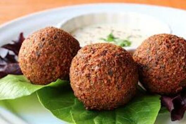 OVAJ SPECIJALITET IZ KATARA IMA I KOD NAS, A SRBI GA OBOŽAVAJU: Nosi NAJČUDNIJE ime i izgleda OVAKO (VIDEO)