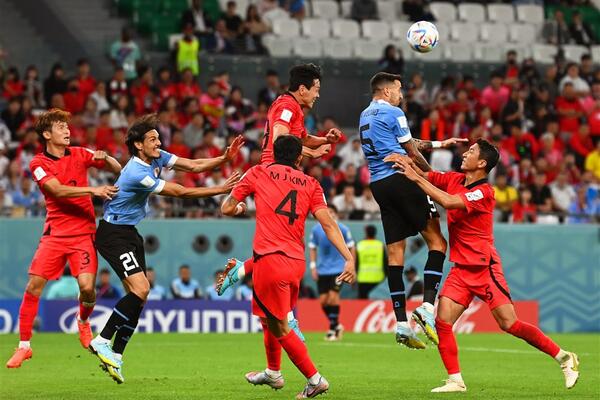 URUGVAJ I KOREJA ISPOD SVAKOG PROSEKA: Podela bodova na uvodnoj utakmici grupe H!