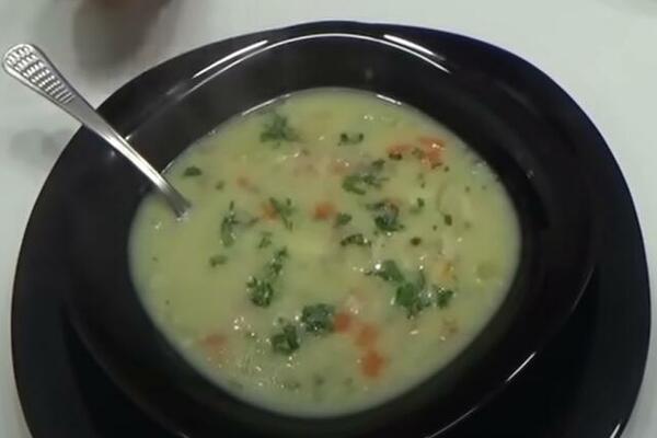 OVAKO SE SPREMA KAFANSKA PILEĆA ČORBA: Profesionalni KUVARI dodaju 1 SASTOJAK, domaćice RECEPT KIDA