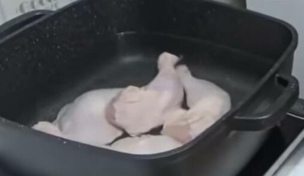 Kafanska pileća čorba