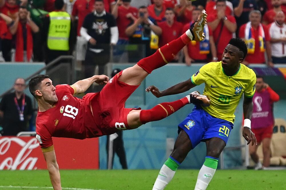 JAVIO SE DUŠAN VLAHOVIĆ! Napadač Juventusa se oglasio kratkom, ali jasnom porukom (FOTO)