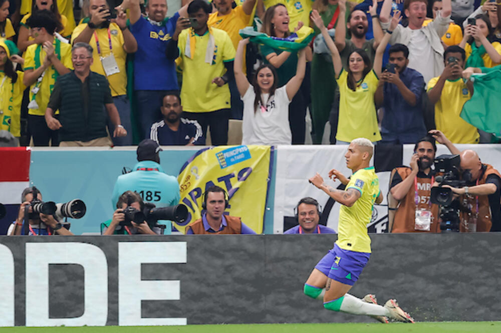 JAVIO SE HEROJ BRAZILA! Nije slučajno gol mašina, trening je trening! (VIDEO/FOTO)