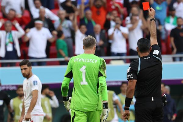 IRAN ZASLUŽENO SLAVI! Henesi od heroja do tragičara! (FOTO)
