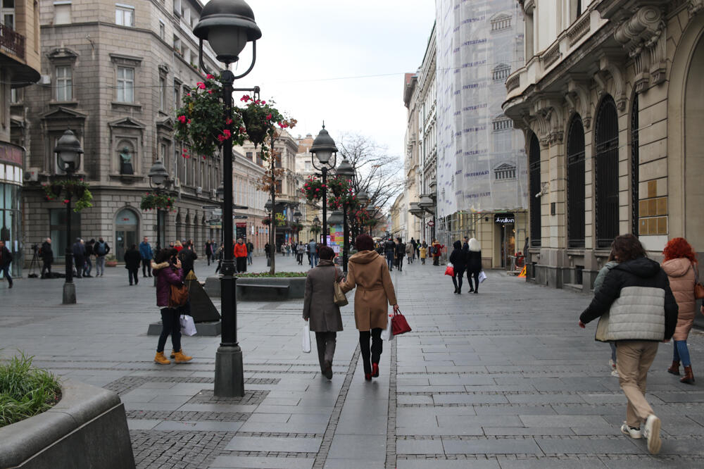 UJUTRU MRAZ, ALI VEĆ TOKOM DANA DOLAZI DO PROMENE: Evo kakvo nas vreme očekuje danas