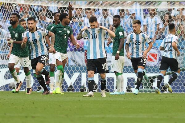 ŠOKANTNE VESTI IZ KATARA! Fudbaler Argentine pred deportacijom i izbacivanjem iz nacionalnog tima! (FOTO)