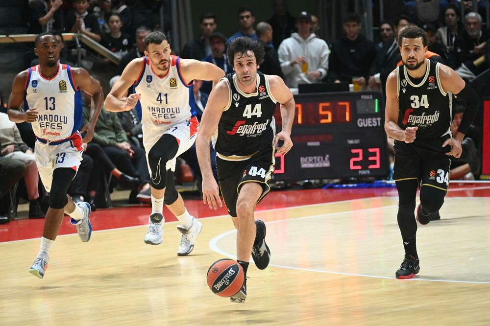 TEODOSIĆ JE KRALJ ASISTENCIJA! Jokić bi mu pozavideo na ovome! (VIDEO)