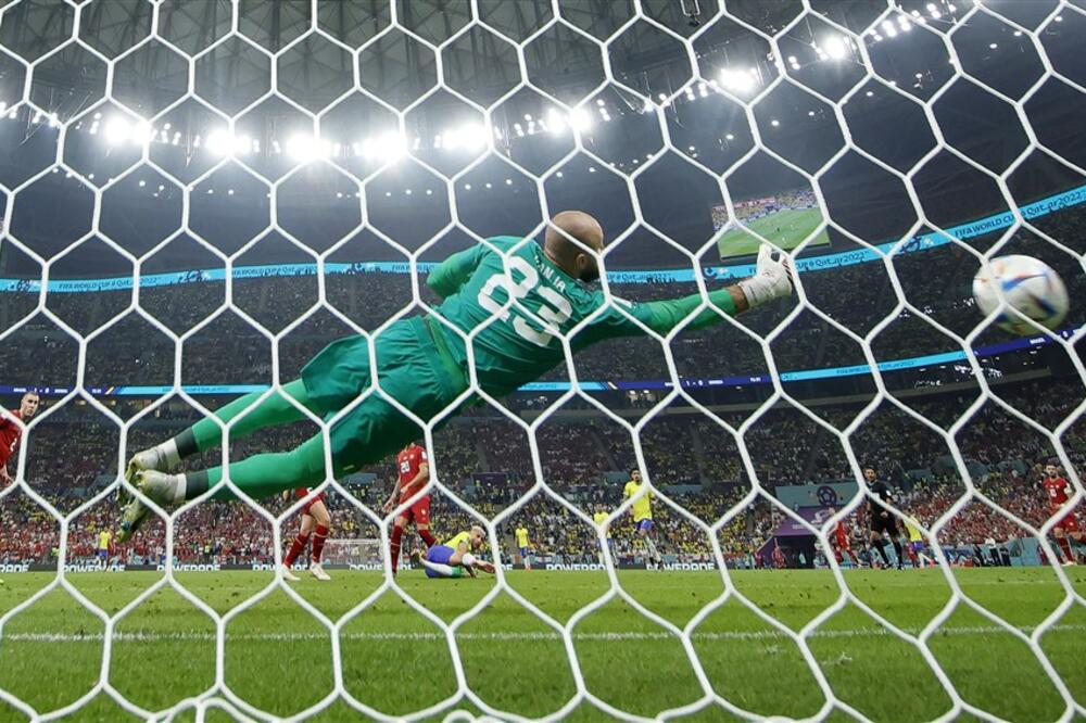 SRBIJA ISMEJANA U CRTANOM FILMU! Gol Rišarlisona tema najnovije epizode popularnog serijala! (VIDEO)