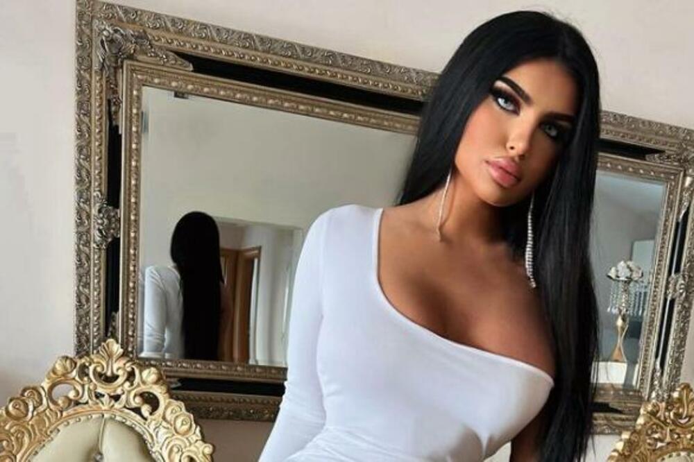 VATRENA NAVIJAČICA! Pratioci poludeli zbog golišavih Leninih slika! (FOTO)