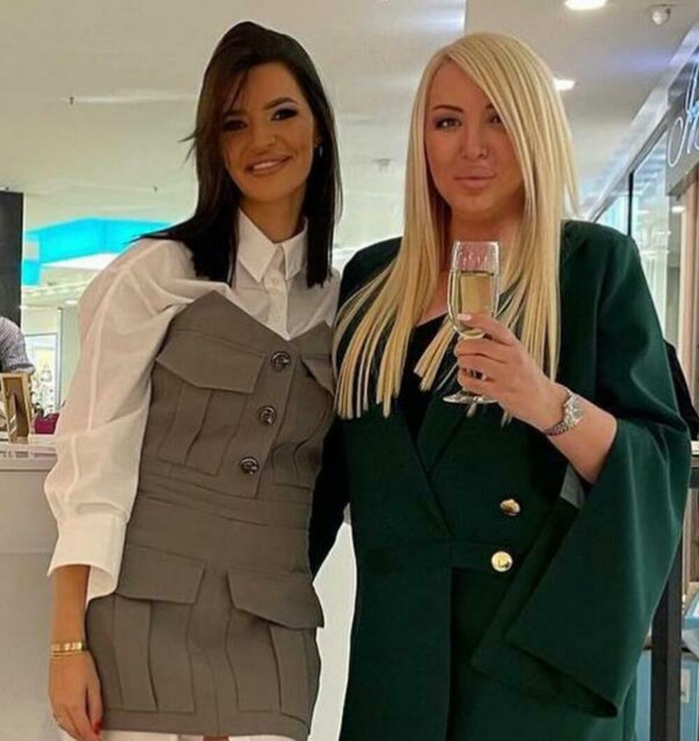Ana Rajer Biografija Ane Rajković