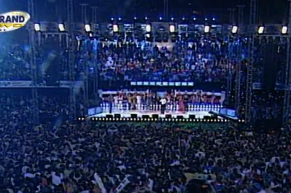 DA LI SE SEĆATE OVE LEPOTICE? Bila je PRVA VODITELJKA "ZVEZDA GRANDA", a onda se POVUKLA, sada ovako IZGLEDA