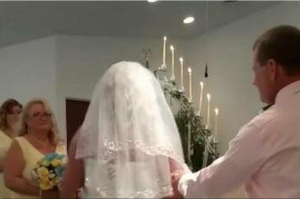 MLADOŽENJA OTKAZAO SVADBU KADA JE PRONAŠAO MLADIN DNEVNIK IZ SREDNJE ŠKOLE: Ovoliku "SRAMOTU" neće da TRPI?