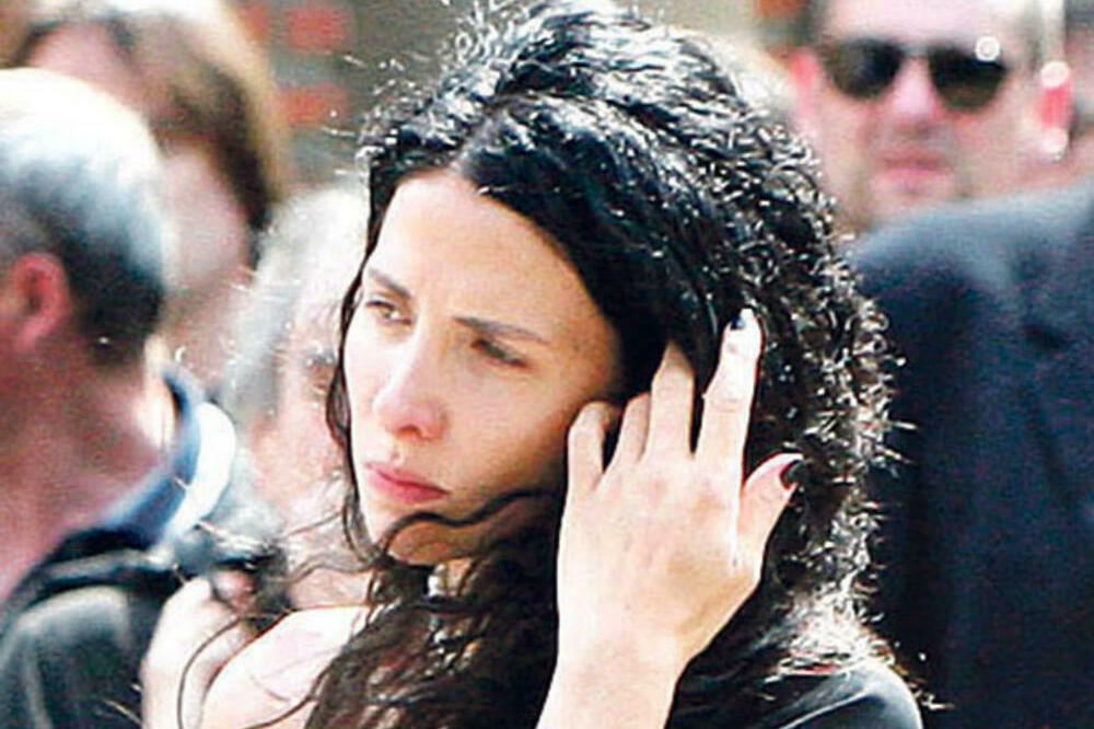 BARBARA JE ŽIVELA KAO PRINCEZA, MUŠKARCI SU BALAVILI ZA NJOM: Ćerka čuvenog golmana završila sa ŽESTOKIM MOMKOM