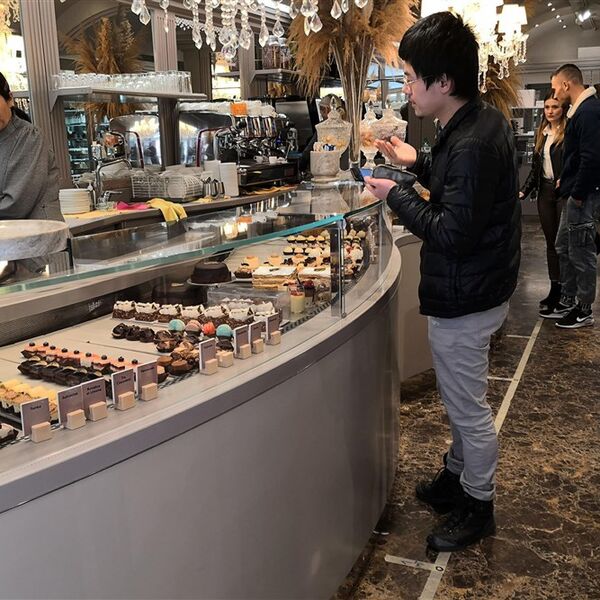 Čuvena poslastičarnica stavlja katanac na bravu: Nakon jednog veka prestaju sa radom, a razlog je tužan