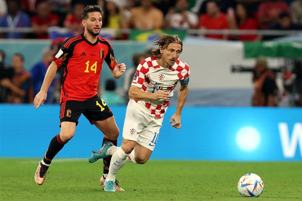 NIKO GA NIJE SHVATIO OZBILJNO! Svi PREPRIČAVAJU Modrićeve reči u svlačionici Reala pre Mundijala (FOTO)