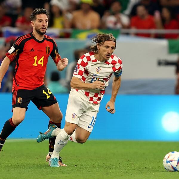 NIKO GA NIJE SHVATIO OZBILJNO! Svi PREPRIČAVAJU Modrićeve reči u svlačionici Reala pre Mundijala (FOTO)